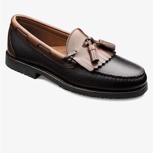 ALLEN EDMONDS Nashua 2 tone GENUINE LEATHER Loafers kiltie tassel size 10.5